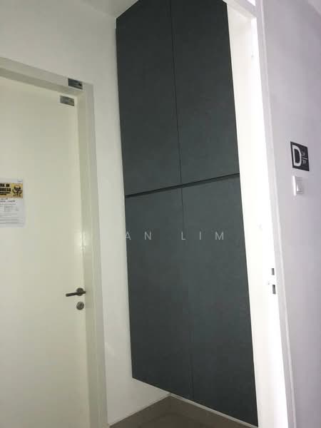 Kondominium untuk Disewa di Parkhill Residence - Ivan Lim - Corridor - PropertyGuru.com.my