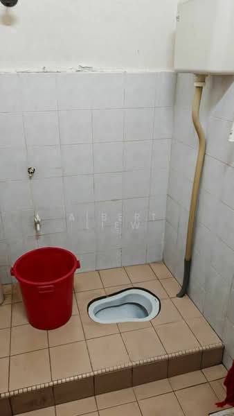 Rumah Teres 1 Tingkat untuk Dijual di Bakri (Johor) - Albert Liew - Bathroom - PropertyGuru.com.my