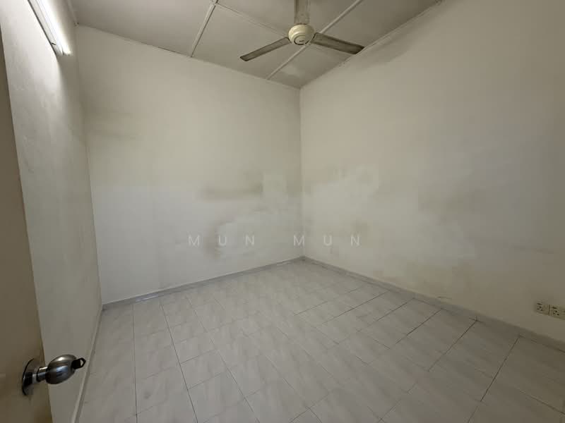 1-storey Terraced House for Sale in Jalan Klang Lama (Old Klang Road) (Kuala Lumpur) - Mun Mun - Interior - PropertyGuru.com.my