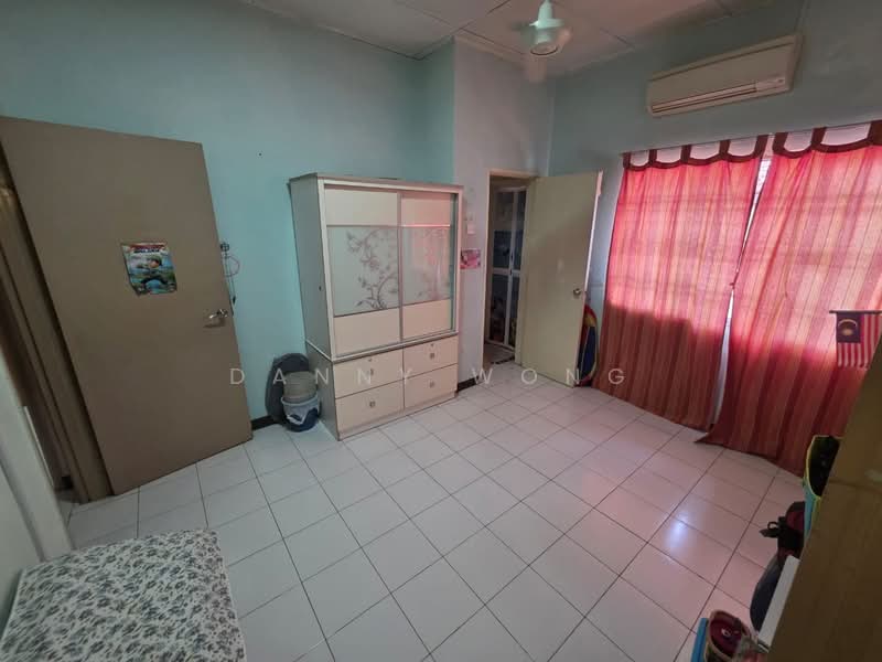 2-storey Terraced House for Sale in Sungai Buloh (Selangor) - Danny Wong - Interior - PropertyGuru.com.my