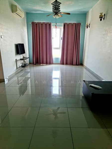 Servis Apartment untuk Dijual di Tropez Residences - Shawn Chan - Living Room - PropertyGuru.com.my