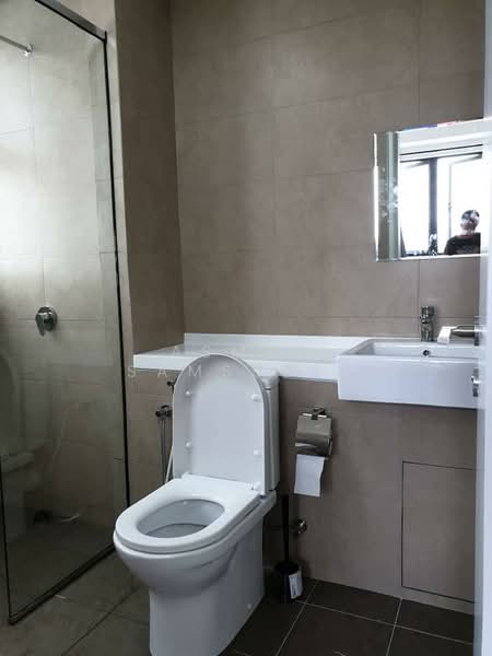 Servis Apartment untuk Disewa di Radia Residences - Asman Samsudin - Bathroom - PropertyGuru.com.my