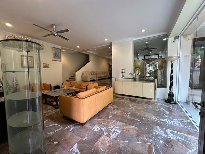Rumah Berkembar untuk Dijual di Sri Hartamas (Kuala Lumpur) - Mahirah . - Living Room - PropertyGuru.com.my