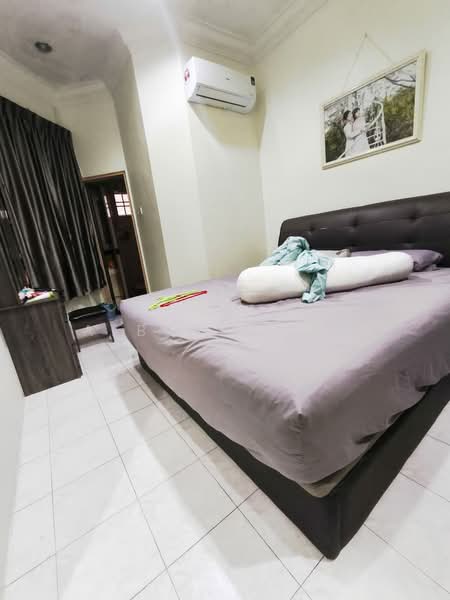 1-storey Terraced House for Sale in Bakri (Johor) - Albert Liew - Bedroom - PropertyGuru.com.my