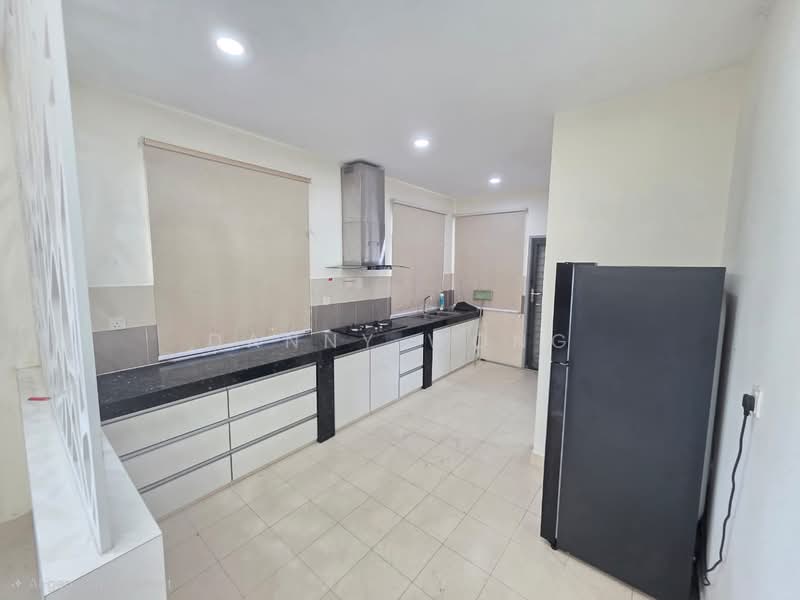 2-storey Terraced House for Sale in Saujana Rawang (Rawang) - Danny Wong - Kitchen - PropertyGuru.com.my