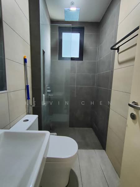 Servis Apartment untuk Disewa di Sky Meridien - Kelvin Chen - Bathroom - PropertyGuru.com.my