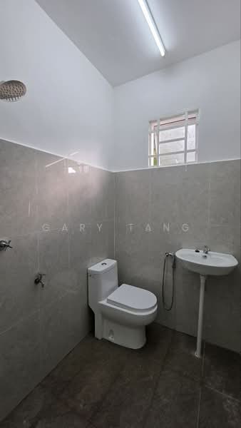 2-storey Terraced House for Sale in Pekan Razaki (Ipoh) - Gary Tang - Bathroom - PropertyGuru.com.my