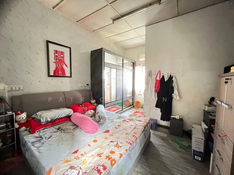 2-storey Terraced House for Sale in Taman Mutiara Subang (Shah Alam) - Patrick Leong - Bedroom - PropertyGuru.com.my