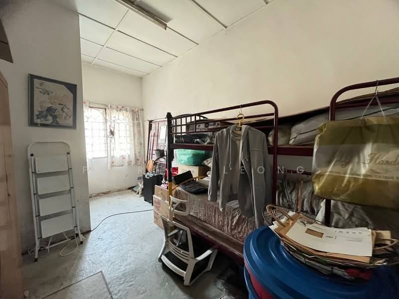 2-storey Terraced House for Sale in Taman Mutiara Subang (Shah Alam) - Patrick Leong - Bedroom - PropertyGuru.com.my