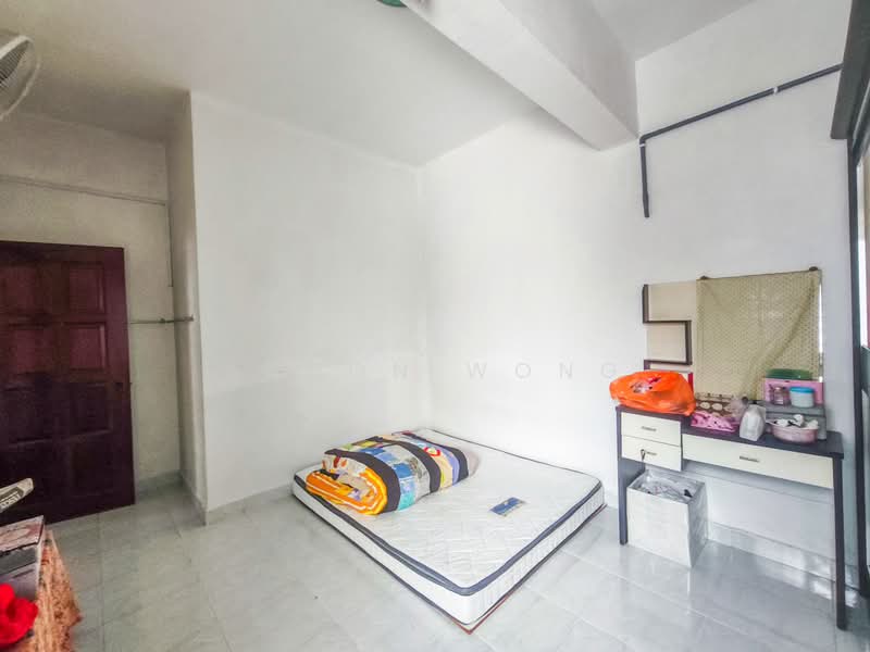 Pangsapuri untuk Dijual di Apartment Arena Shamelin - Aaron Wong - Bedroom - PropertyGuru.com.my