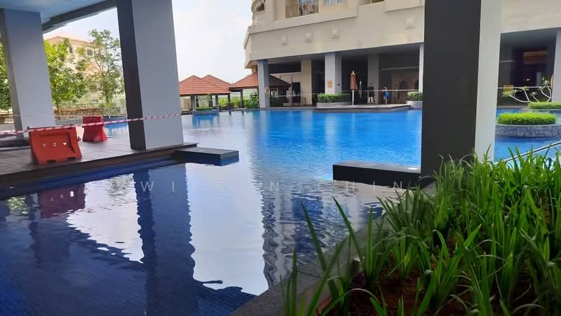 Service Residence for Rent at Waldorf Tower - Wilson Chin - Pool - PropertyGuru.com.my