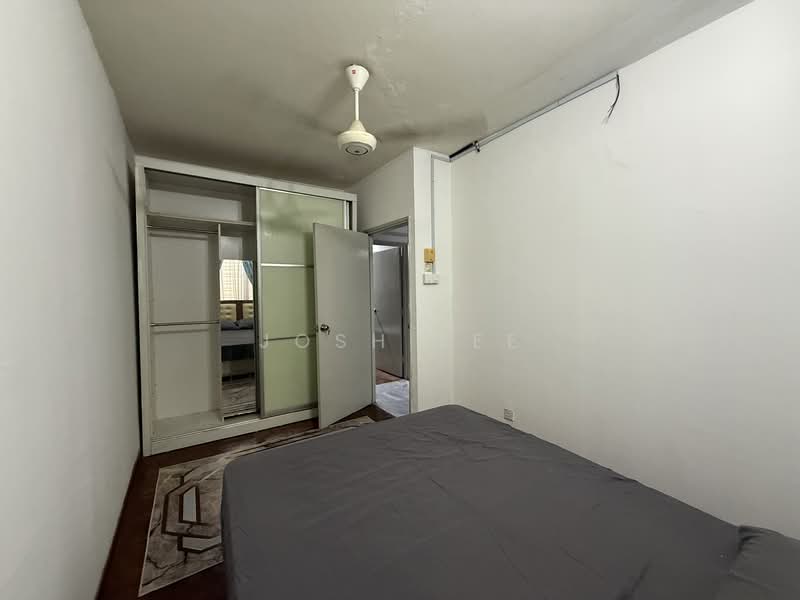 Condominium for Rent at Pelangi Indah Condominium - Josh Lee - Bedroom 2 - PropertyGuru.com.my