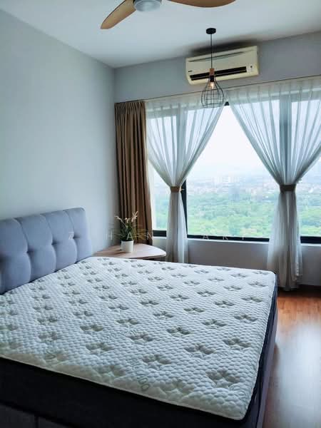 Servis Apartment untuk Disewa di DEX Suites 2.0 (Tower B) @ Kiara East - Zehan Zaki - Bedroom - PropertyGuru.com.my