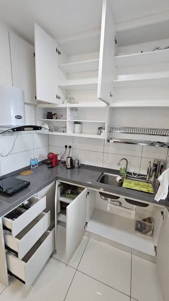 Kondominium untuk Disewa di The Holmes 2 - KINKI CHAN - Kitchen - PropertyGuru.com.my