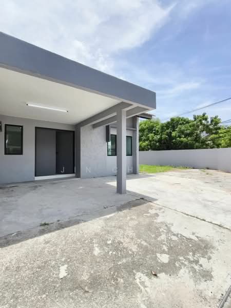 Rumah Teres 1 Tingkat untuk Dijual di Johor Bahru (Johor) - Jin Chew - Exterior - PropertyGuru.com.my