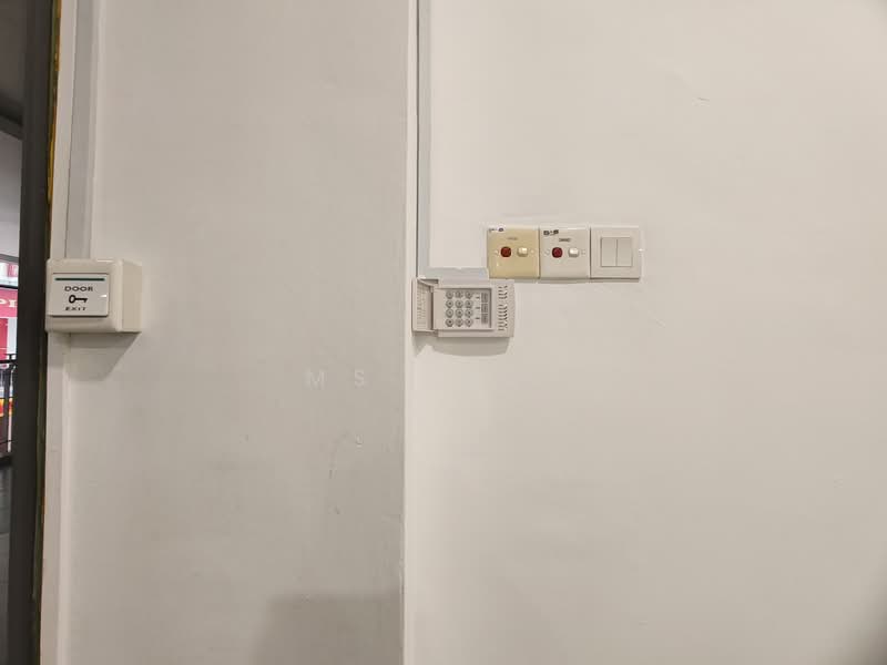 Shop / Office for Rent in Jalan Ipoh (Kuala Lumpur) - Ms Lau. - Interior - PropertyGuru.com.my
