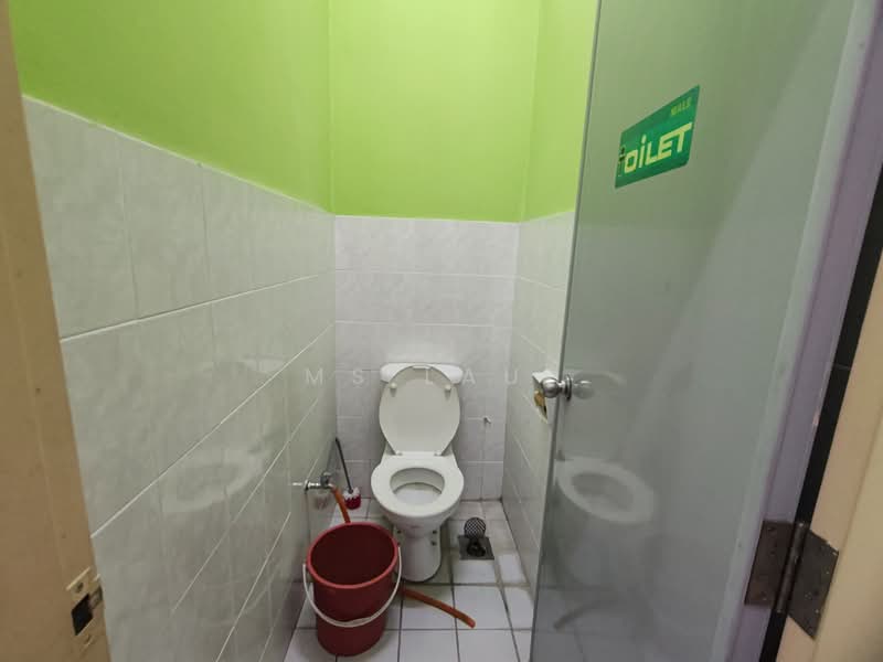 Shop / Office for Rent in Jalan Ipoh (Kuala Lumpur) - Ms Lau. - Bathroom - PropertyGuru.com.my