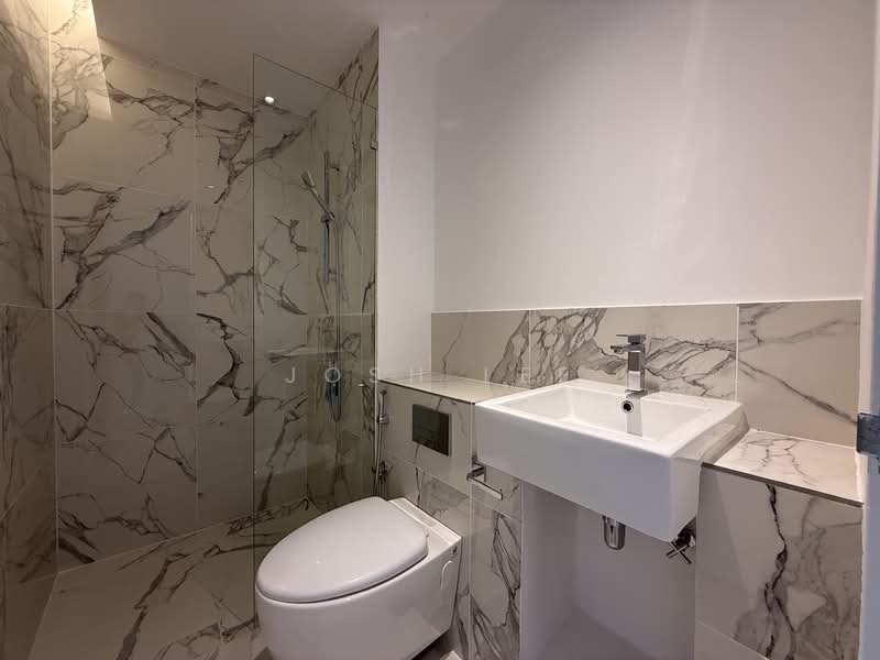 Service Residence for Sale at Lumi Tropicana Serviced Residence - Josh Lee - Bathroom - PropertyGuru.com.my