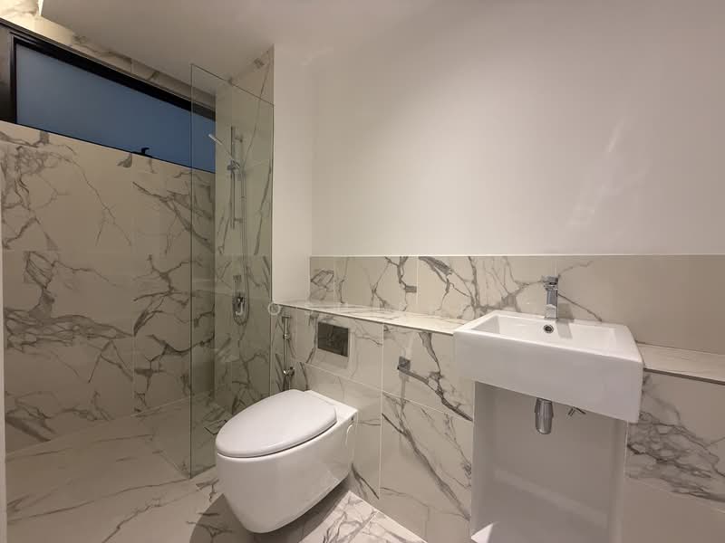 Service Residence for Sale at Lumi Tropicana Serviced Residence - Josh Lee - Bathroom - PropertyGuru.com.my