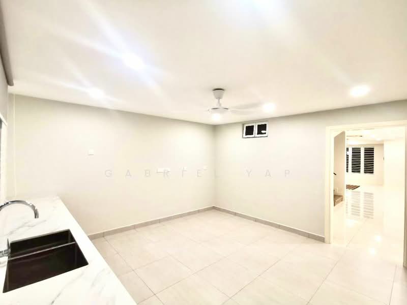 2-storey Terraced House for Rent in Taman Cheras Permata 1 (Cheras) - Gabriel Yap - Kitchen - PropertyGuru.com.my