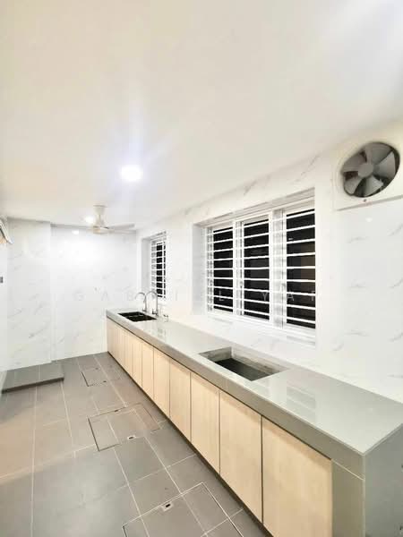 2-storey Terraced House for Rent in Taman Cheras Permata 1 (Cheras) - Gabriel Yap - Kitchen - PropertyGuru.com.my