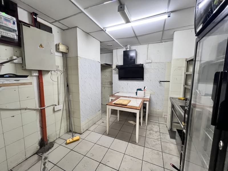 Retail Space for Rent in KL City Centre (Kuala Lumpur) - Kelvin Guee - Kitchen - PropertyGuru.com.my