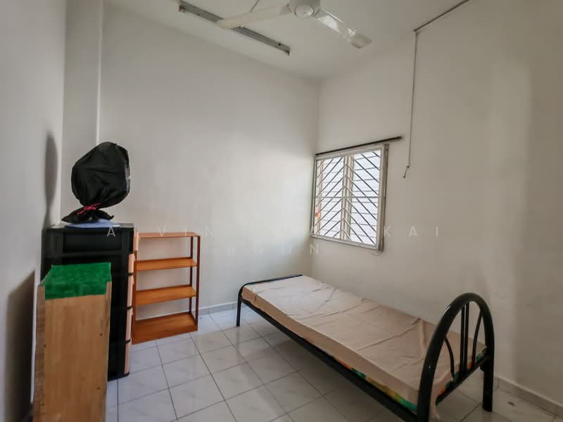 2-storey Terraced House for Rent in Taman Bukit Beruang (Bukit Baru) - Alvin Chan Kai Boon - Bedroom - PropertyGuru.com.my