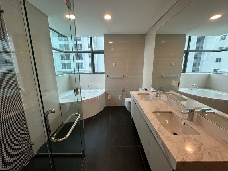 Condominium for Sale at D'Rapport - Gilbert Hor - Bathroom - PropertyGuru.com.my
