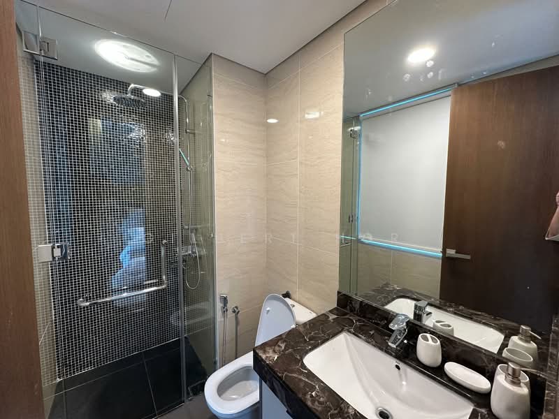 Condominium for Sale at D'Rapport - Gilbert Hor - Bathroom - PropertyGuru.com.my