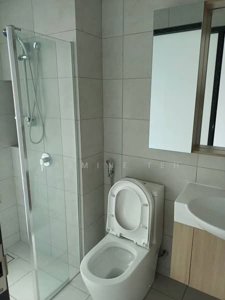 Servis Apartment untuk Dijual di Sinaran @ Utropolis - Jasmine Teh - Bathroom - PropertyGuru.com.my
