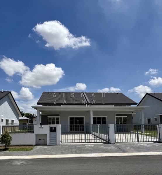 Semi-Detached House for Sale in Klang (Selangor) - Aishah Zainal - Exterior - PropertyGuru.com.my