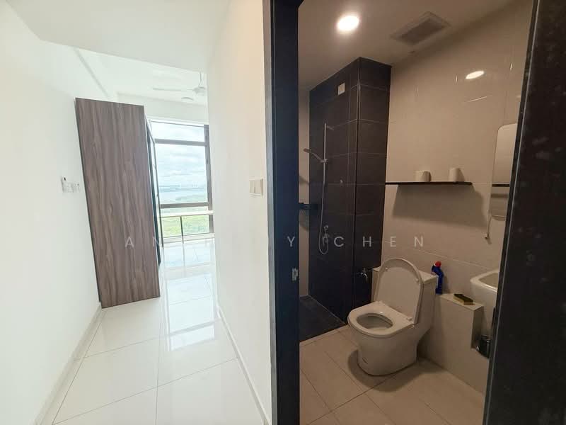Service Residence for Sale at Wave @ Marina Cove - Anthony Chen - Bathroom - PropertyGuru.com.my