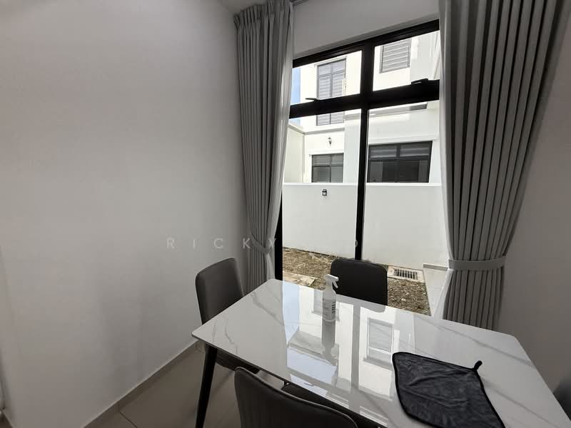 Cluster House for Rent in Eco Botanic 2 (Iskandar Puteri (Nusajaya)) - Ricky Woo - Dining Room - PropertyGuru.com.my