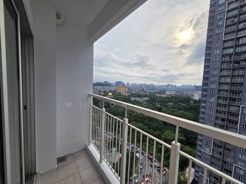Pangsapuri untuk Disewa di Residensi Razakmas - Wilson Ong - Balcony - PropertyGuru.com.my