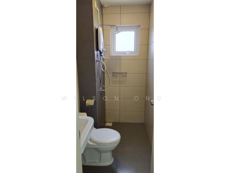 Condominium for Sale at The Holmes 1 - Wilson Ong - Bathroom - PropertyGuru.com.my