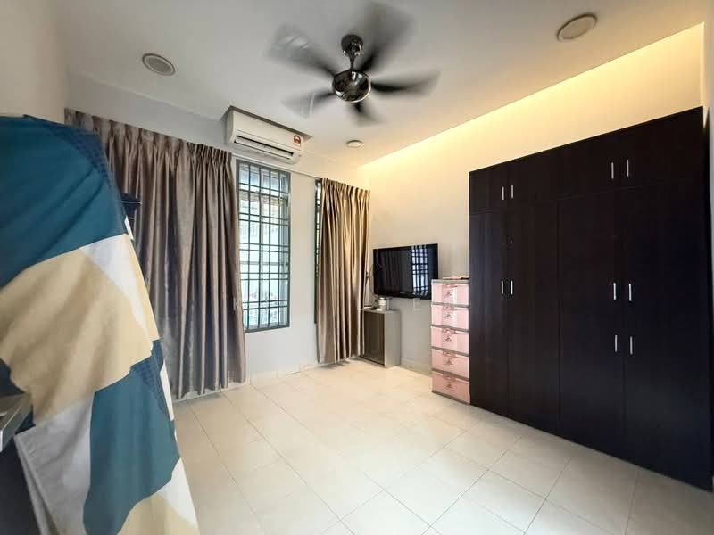 Rumah Teres 1 Tingkat untuk Disewa di Bandar Indahpura (Kulai) - Ken Liew - Bedroom - PropertyGuru.com.my