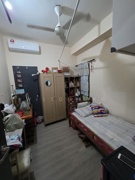 Kondominium untuk Dijual di The Holmes 2 - Wilson Ong - Bedroom - PropertyGuru.com.my