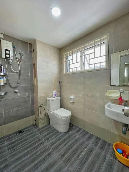 2-storey Terraced House for Sale in Cyberjaya (Selangor) - Ashraf Azwan - Bathroom - PropertyGuru.com.my