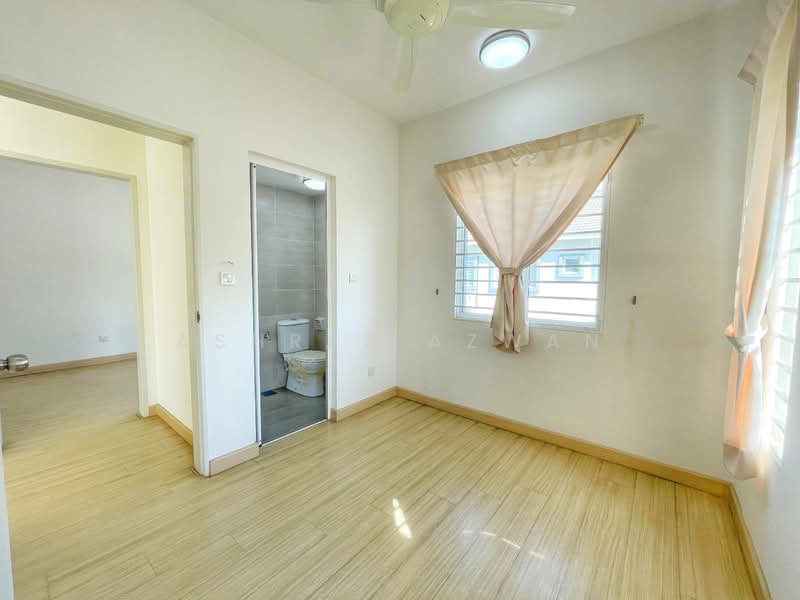 2-storey Terraced House for Sale in Cyberjaya (Selangor) - Ashraf Azwan - Bathroom - PropertyGuru.com.my