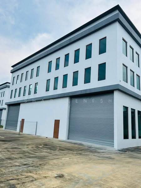Factory for Rent in Rawang (Selangor) - Sharveenesh V - Exterior - PropertyGuru.com.my