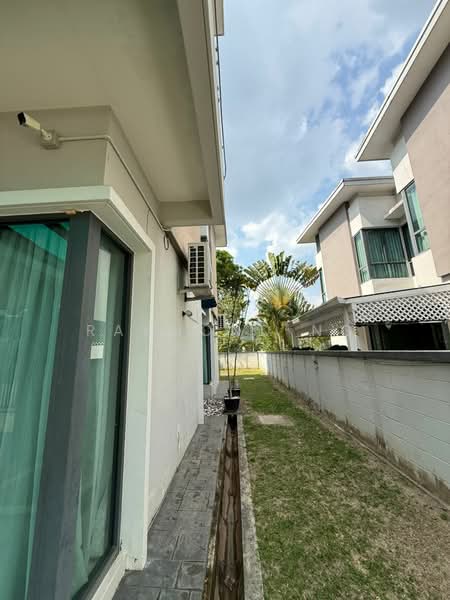 Semi-Detached House for Rent in Seremban (Negeri Sembilan) - Raymond Ng - Exterior - PropertyGuru.com.my