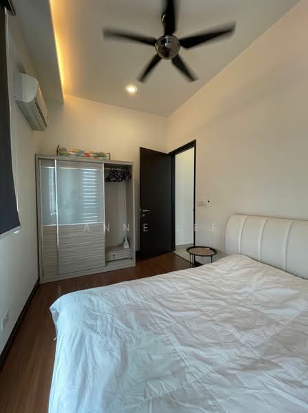Kondominium untuk Dijual di The Cantonment - Anne Lee - Bedroom - PropertyGuru.com.my