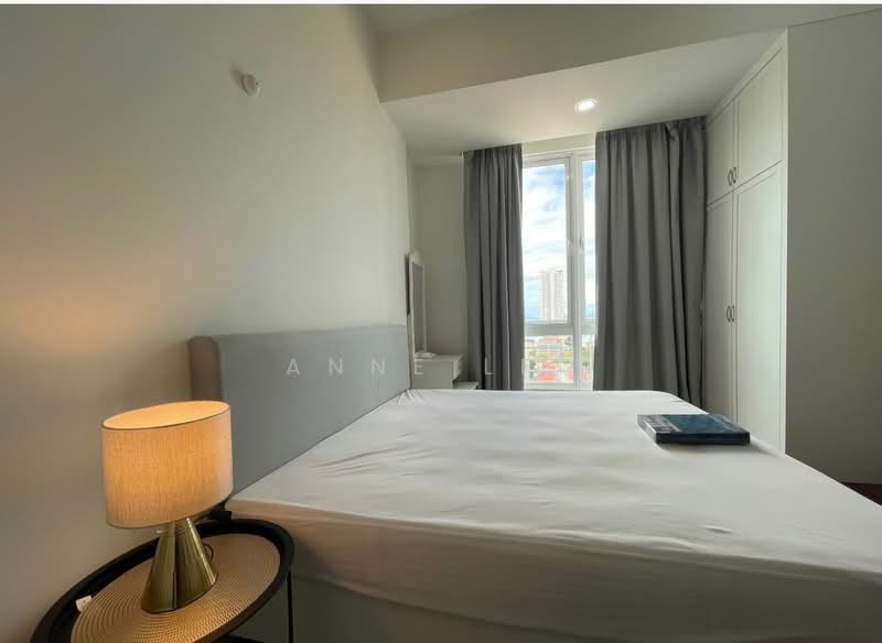 Kondominium untuk Dijual di The Cantonment - Anne Lee - Bedroom - PropertyGuru.com.my