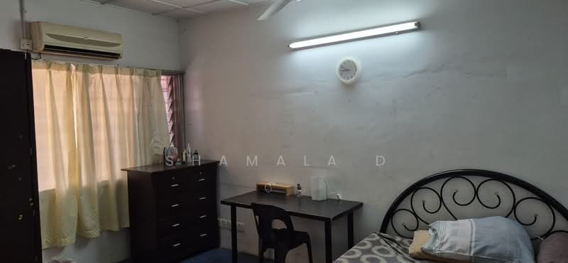 Rumah Teres untuk Dijual di Petaling Jaya (Selangor) - Shamala D - PropertyGuru.com.my