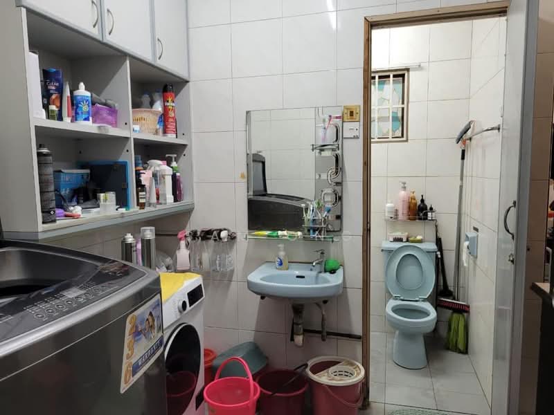 Rumah Teres 2 Tingkat untuk Dijual di Bukit Indah (Ampang) - Sam Ong - Bathroom - PropertyGuru.com.my