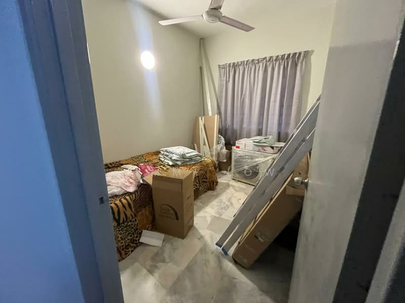 Apartment for Sale at Seri Kasturi - Jimmy Low - Bedroom - PropertyGuru.com.my