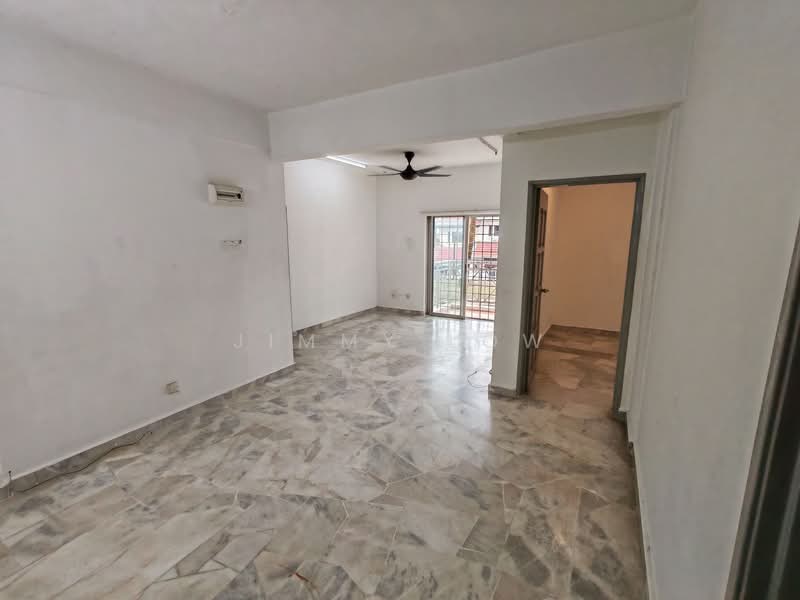 Apartment for Sale at Seri Kasturi - Jimmy Low - Living Room - PropertyGuru.com.my