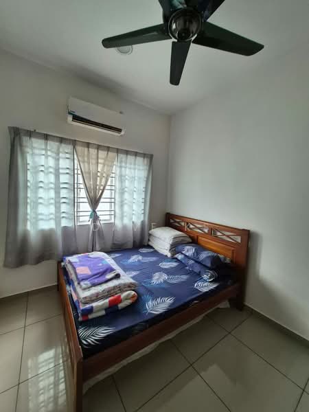 Rumah Teres 2 Tingkat untuk Dijual di Bandar Rimbayu (Telok Panglima Garang) - Dave KS - Bedroom - PropertyGuru.com.my