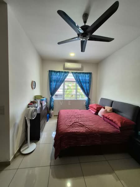 Rumah Teres 2 Tingkat untuk Dijual di Bandar Rimbayu (Telok Panglima Garang) - Dave KS - Bedroom - PropertyGuru.com.my
