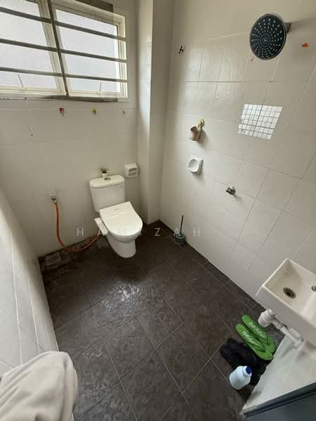 Bungalow for Sale in Seksyen 29 (Shah Alam) - Hamizah . - PropertyGuru.com.my